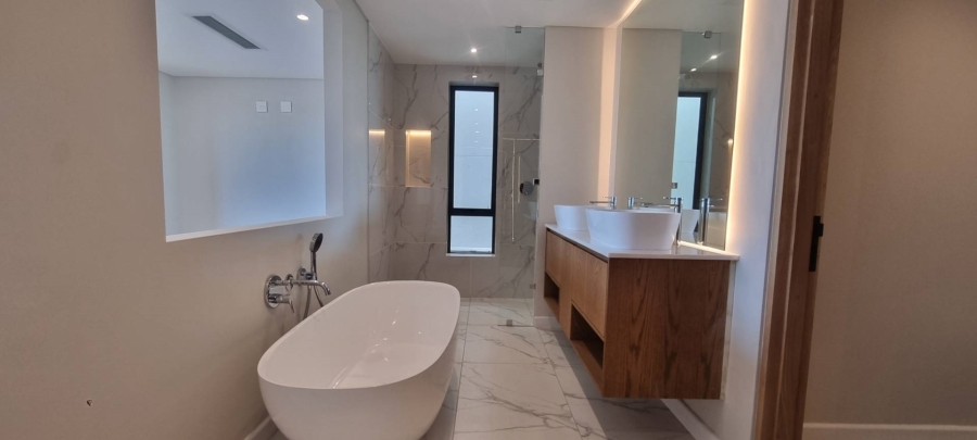 4 Bedroom Property for Sale in Camps Bay Western Cape